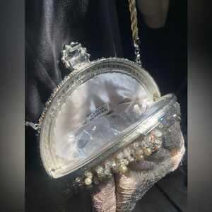 NWOT LARISA BARRERA Lace Body Hand Beaded Sequin Jewel 💎Clasp Evening Bag $1400